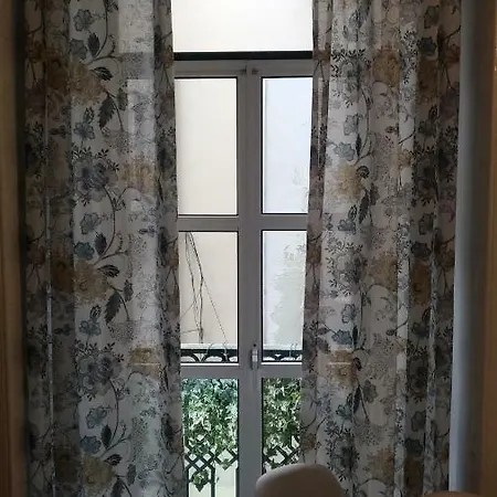 Mastros Lisbon